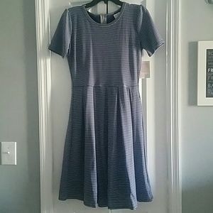 LuLaRoe Medium Amelia